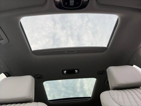 Used 2024 Hyundai Palisade Limited image 45