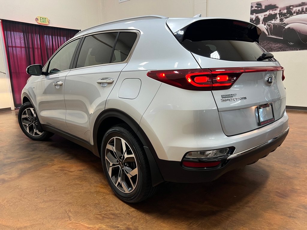Used 2020 Kia Sportage EX AWD/4WD image 2