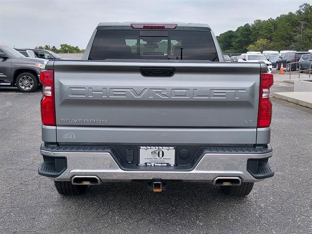 Used 2024 Chevrolet Silverado 1500 LT w/ Z71 Off-Road Package AWD/4WD image 4