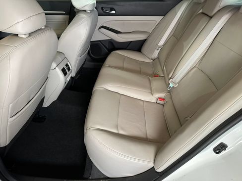 Used 2022 Nissan Altima 2.5 SL AWD/4WD image 21