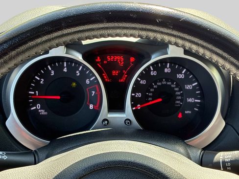 Used 2014 Nissan Juke SV AWD/4WD image 22