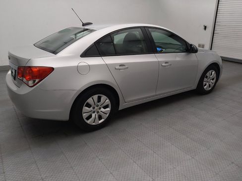 Used 2015 Chevrolet Cruze LS FWD image 10