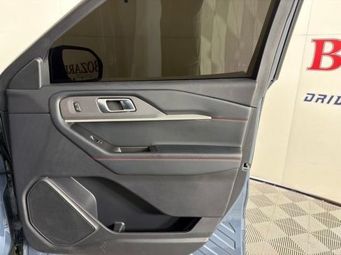 Used 2025 Ford Explorer ST-Line RWD image 36