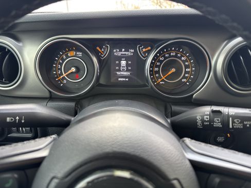 Used 2020 Jeep Wrangler Unlimited Sport S AWD/4WD image 18