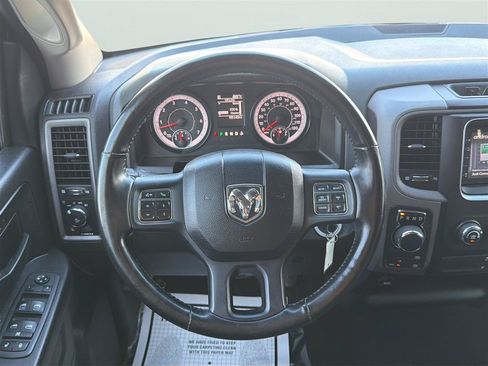 Used 2020 RAM 1500 Express w/ Express Value Package AWD/4WD image 21