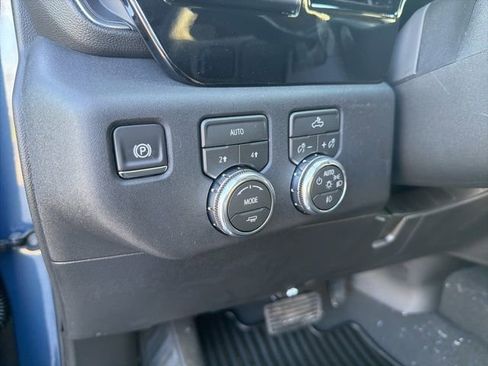 New 2026 GMC Sierra 1500 Elevation image 15