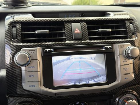 Used 2014 Toyota 4Runner SR5 RWD image 19