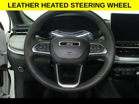 Used 2023 Jeep Compass Limited AWD/4WD image 7