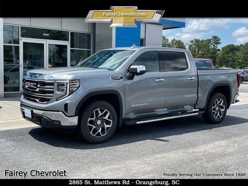 Used 2024 GMC Sierra 1500 SLT w/ SLT Premium Plus Package AWD/4WD image 1