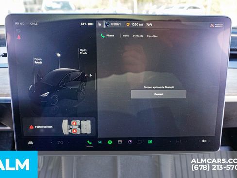 Used 2024 Tesla Model Y Long Range image 37