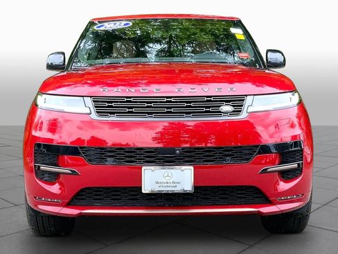 Used 2025 Land Rover Range Rover Sport Dynamic SE AWD/4WD image 4