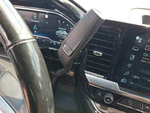 Certified 2023 Chevrolet Silverado 1500 LT AWD/4WD image 15