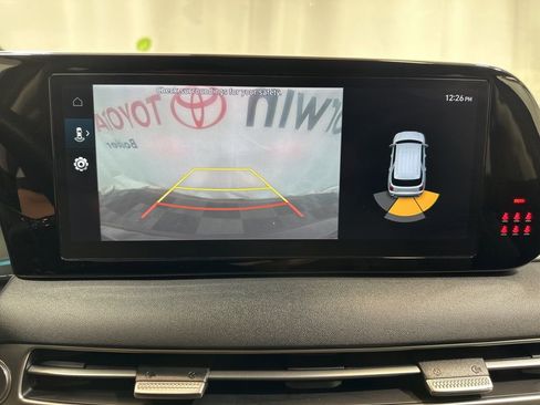 Used 2024 Hyundai Palisade SE image 30