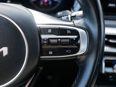 Used 2022 Kia K5 GT-Line AWD/4WD image 30