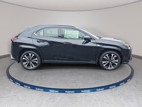 New 2026 Lexus UX 300h AWD image 4