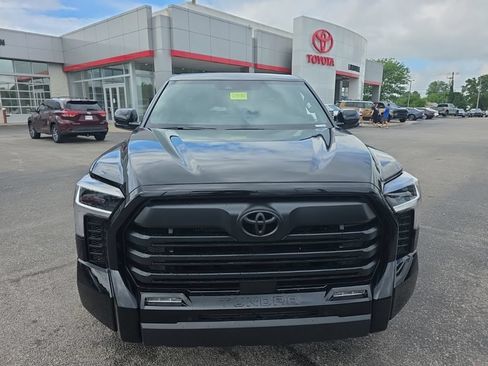 New 2026 Toyota Tundra Limited AWD/4WD image 3