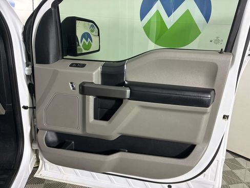Used 2020 Ford F150 XLT w/ Trailer Tow Package AWD/4WD image 30