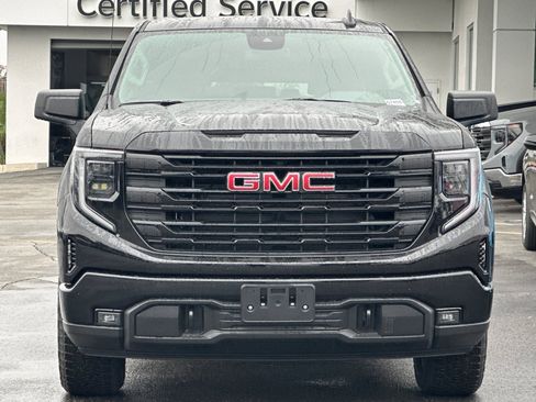 New 2026 GMC Sierra 1500 Elevation image 3