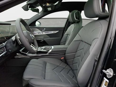 New 2026 BMW 750e xDrive AWD/4WD image 11