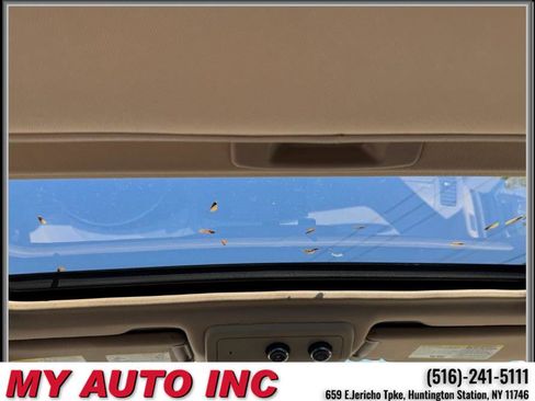 Used 2011 Nissan Pathfinder LE w/ Navigation Pkg image 15