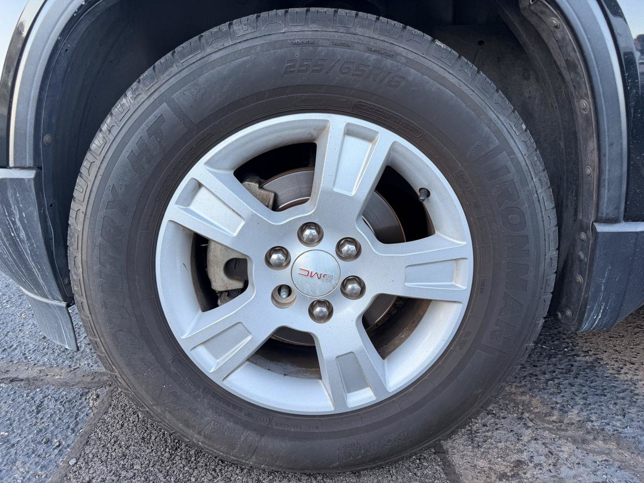Used 2010 GMC Acadia SLE FWD image 38