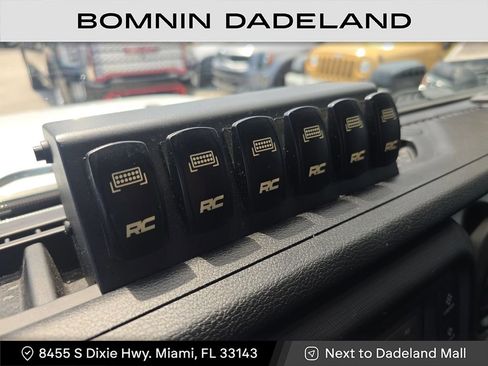 Used 2019 Jeep Wrangler Unlimited Sport image 23