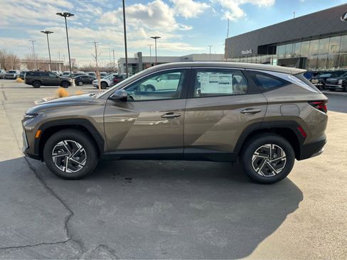 New 2026 Hyundai Tucson Blue SE AWD/4WD image 12