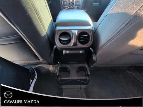 Used 2023 Jeep Gladiator Sport image 14