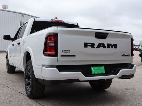 New 2026 RAM 1500 Big Horn AWD/4WD image 3