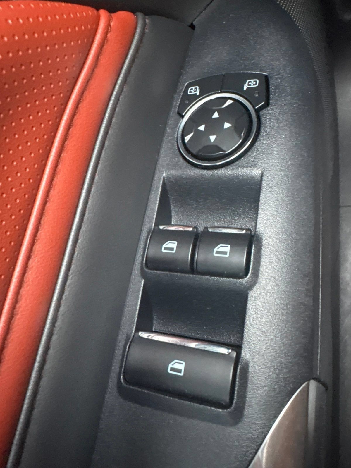 Used 2025 Ford Mustang GT Premium RWD image 15