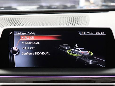 Used 2017 BMW 750i 750i image 32