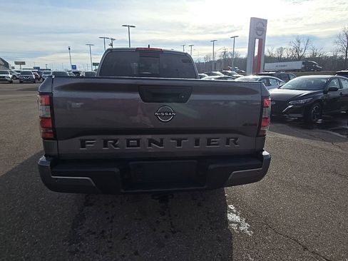 New 2026 Nissan Frontier SV image 6