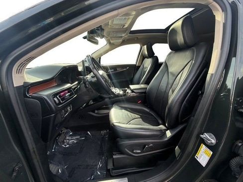 Used 2022 Lincoln Nautilus Reserve image 14