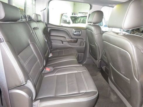 Used 2015 GMC Sierra 1500 Denali w/ Driver Alert Package AWD/4WD image 30