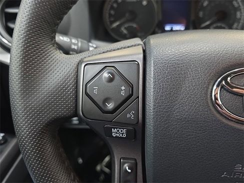 Certified 2023 Toyota Tacoma TRD Off-Road image 14