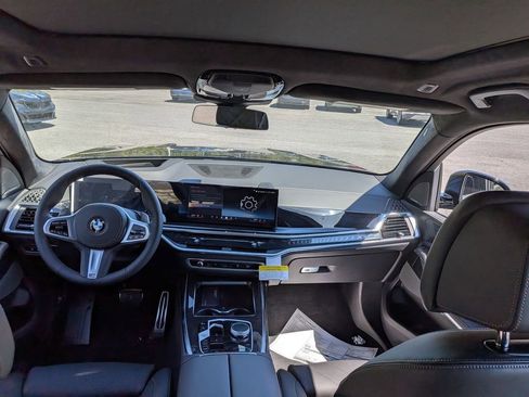 New 2027 BMW X7 xDrive40i AWD/4WD image 18