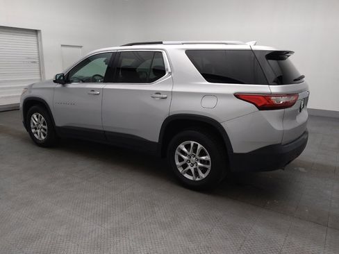Used 2018 Chevrolet Traverse LT image 3
