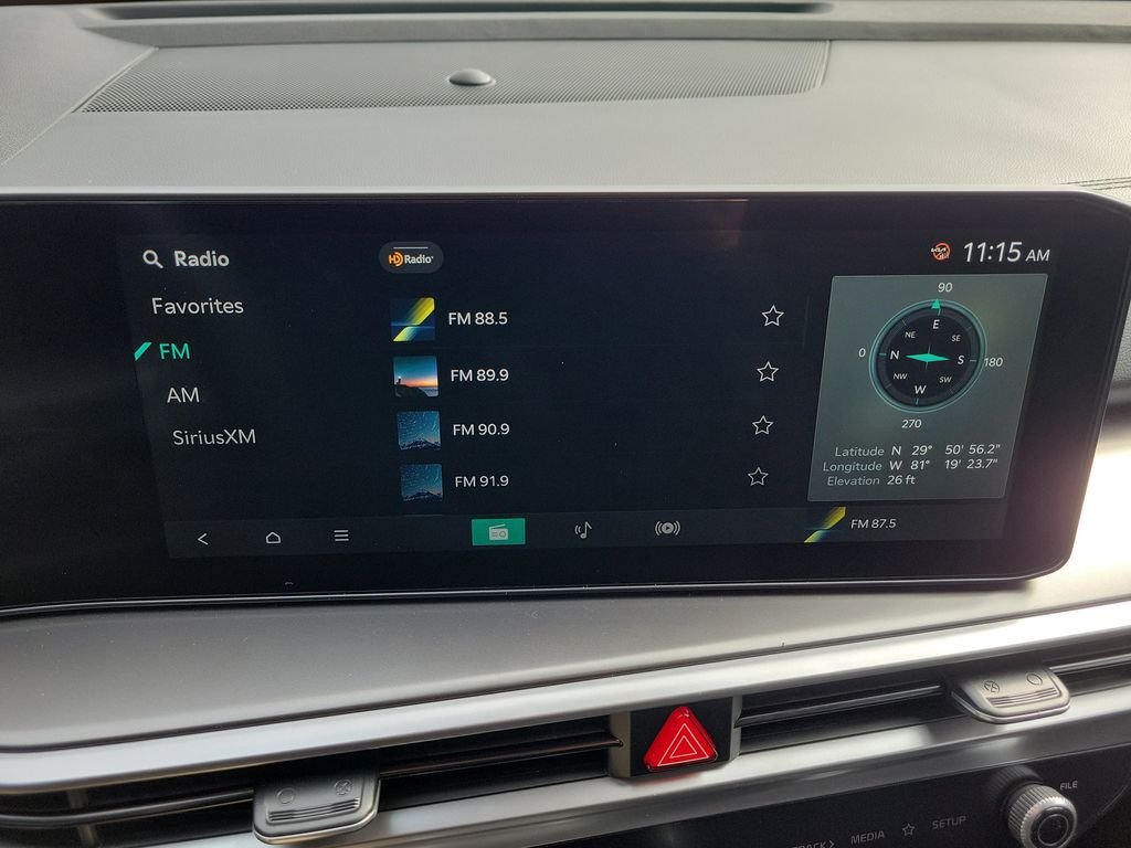 New 2026 Kia Sorento S w/ S Panoramic Sunroof Package FWD image 32
