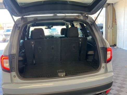 Used 2022 Honda Pilot Sport image 9