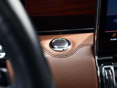 Used 2022 Lincoln Navigator Reserve AWD/4WD image 28