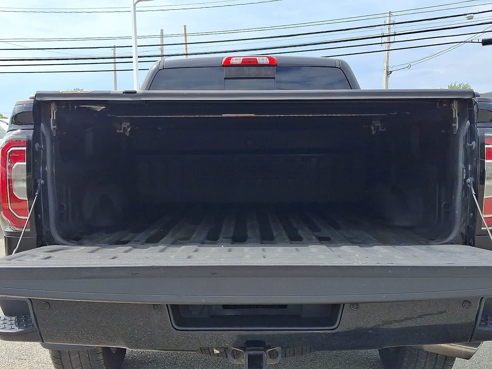 Used 2018 GMC Sierra 1500 Denali AWD/4WD image 31