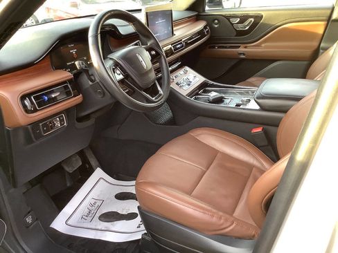 Used 2023 Lincoln Aviator Reserve w/ Equipment Group 201A image 22