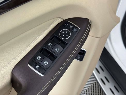 Used 2017 Mercedes-Benz GLS 450 4MATIC image 18