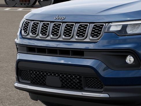 New 2026 Jeep Compass Latitude AWD/4WD image 16