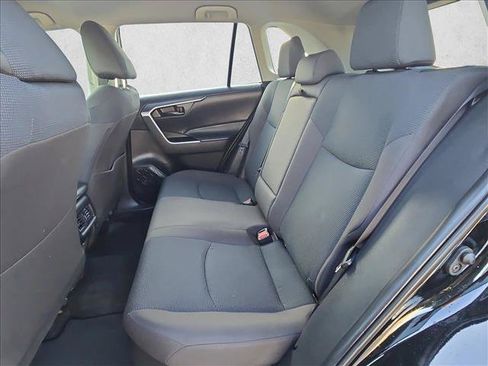 Used 2025 Toyota RAV4 LE AWD/4WD image 17