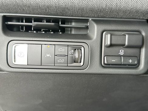 New 2026 GMC Sierra EV Elevation AWD/4WD image 18