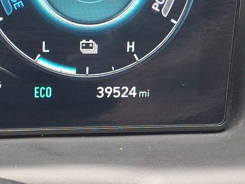 Certified 2023 Hyundai Tucson Limited AWD/4WD image 20