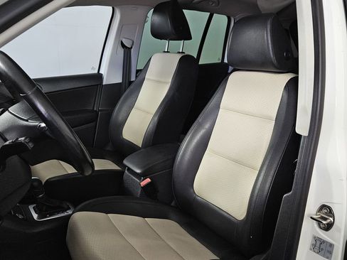 Used 2017 Volkswagen Tiguan Wolfsburg Edition FWD image 21