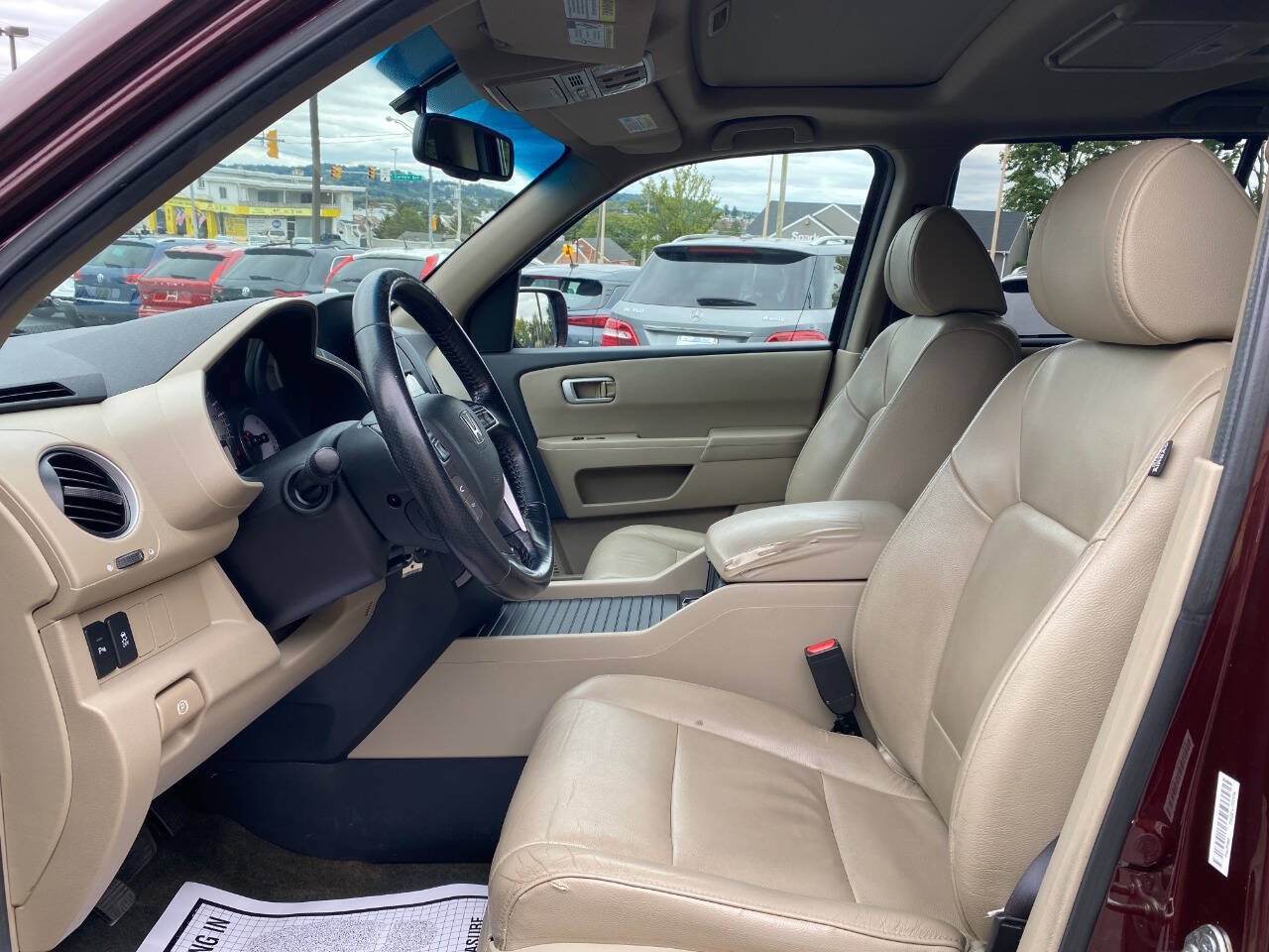 Used 2014 Honda Pilot Touring image 9