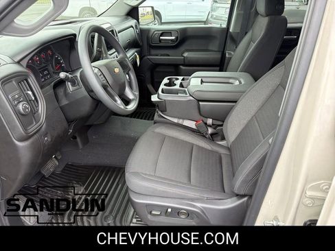 New 2026 Chevrolet Silverado 1500 Custom RWD image 9
